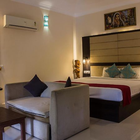 Shikara Beach Resort Cavelossim Luaran gambar