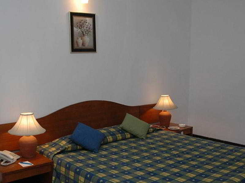 Shikara Beach Resort Cavelossim Luaran gambar