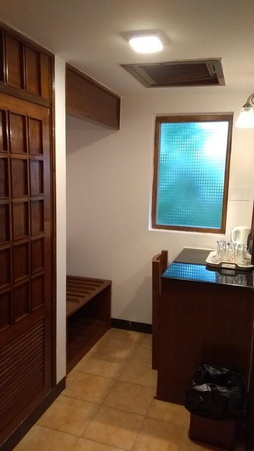 Shikara Beach Resort Cavelossim Luaran gambar