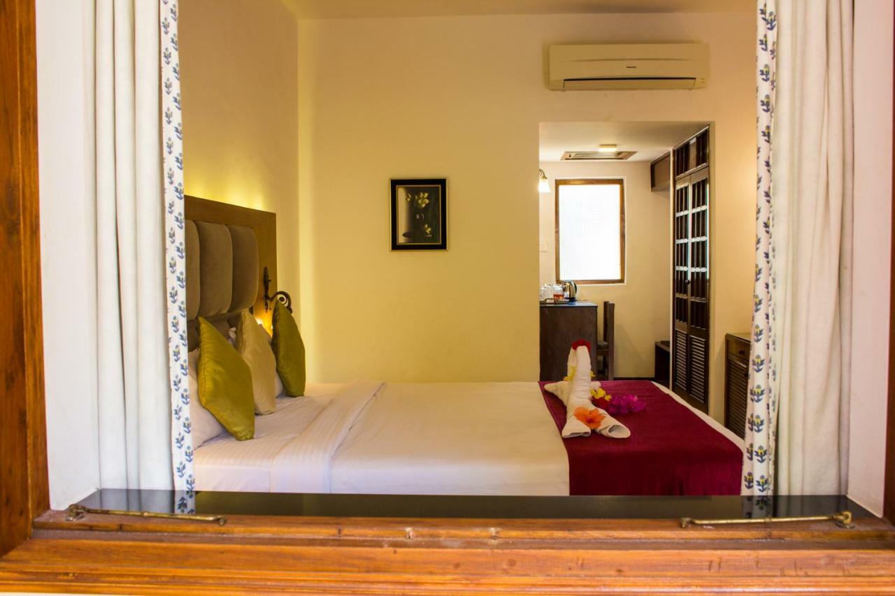 Shikara Beach Resort Cavelossim Luaran gambar